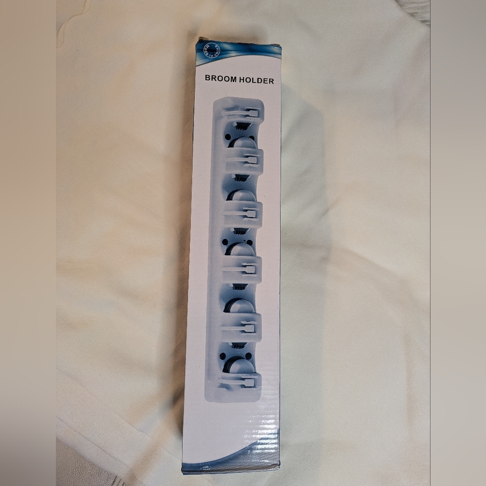 New Broom Mop Holder Hanger Multipurpose Wall Mount Organizer 5 Position 6 Hooks